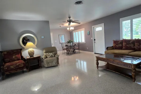1433 LEMON BAY DR