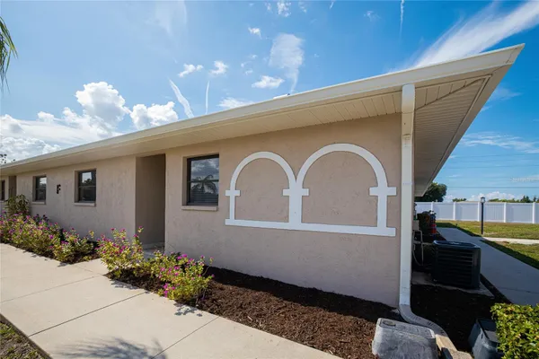 24540 HARBORVIEW RD F1