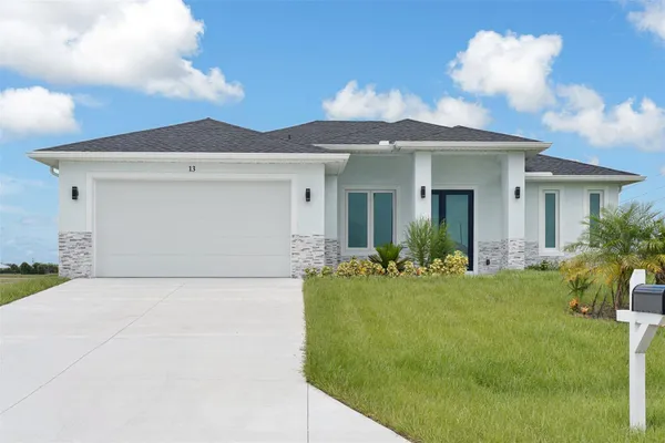 13 TEAK LN