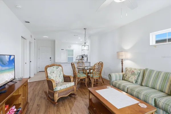 8405 PLACIDA RD 305