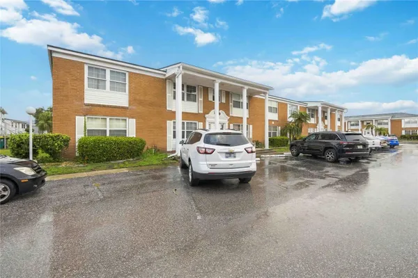 4158 TAMIAMI TRL K3