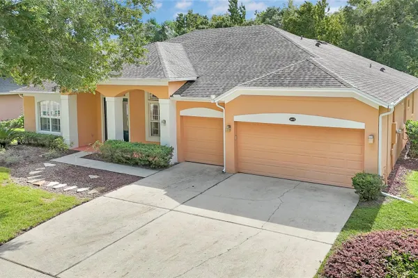 2672 ALOMA OAKS DR
