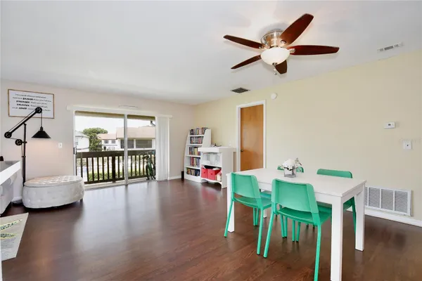 600 NORTHERN WAY 1608