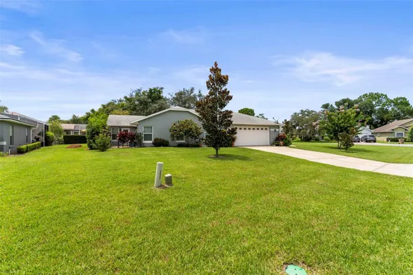 11218 FOUNTAIN LAKE BLVD