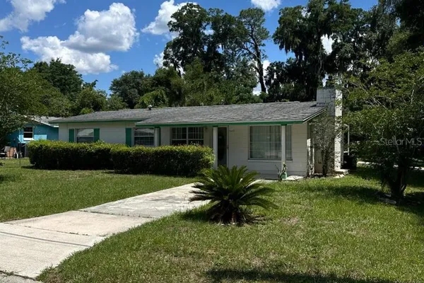 2602 NW 18TH ST