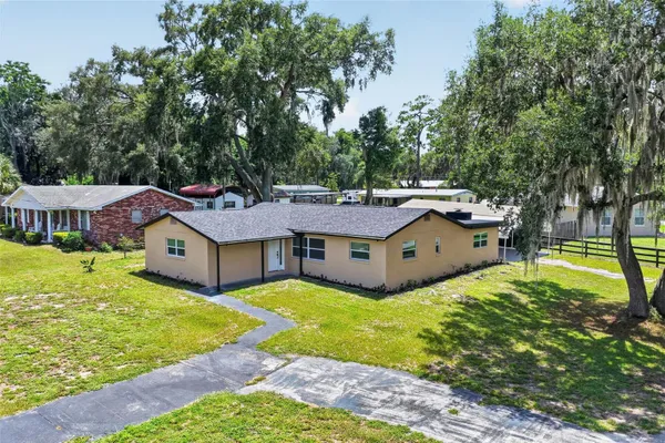 708 CINDY AVE