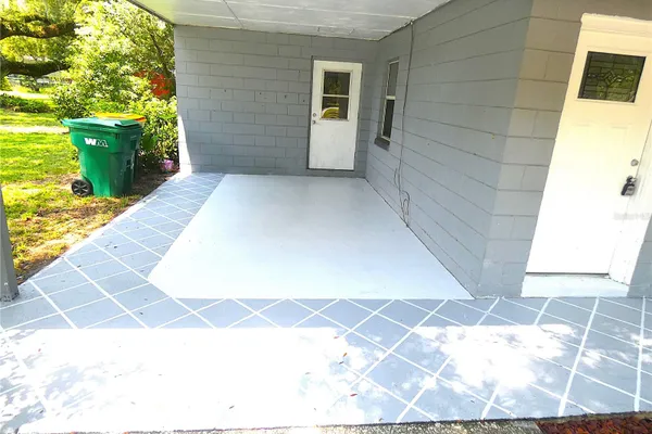106 WILLARD AVE