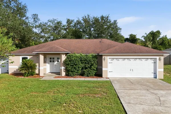 236 COUNTRY LAKES CIR