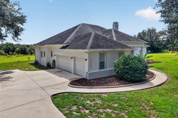 32542 SCENIC HILLS DR