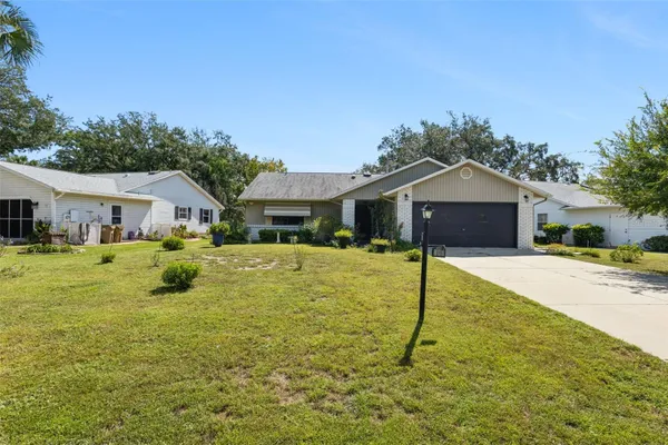 803 DUNDEE CIR 803