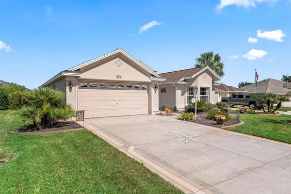 279 MATISSE AVE