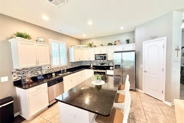 2769 LIMERICK CIR