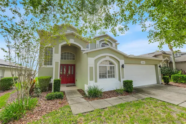 678 HENLEY CIR
