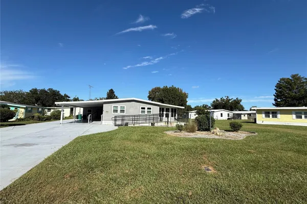 17 N BOBWHITE RD