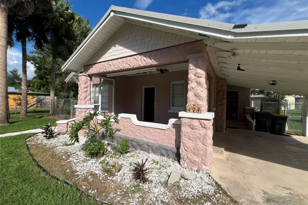 494 BRAINARD AVE