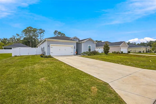 551 NW 4TH PL