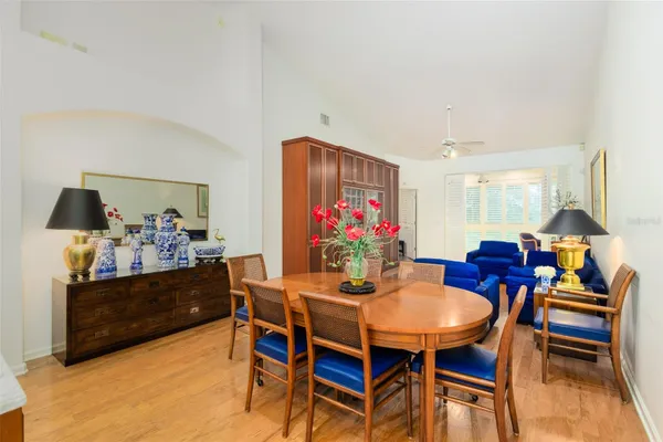 334 ENCLAVE DR 334