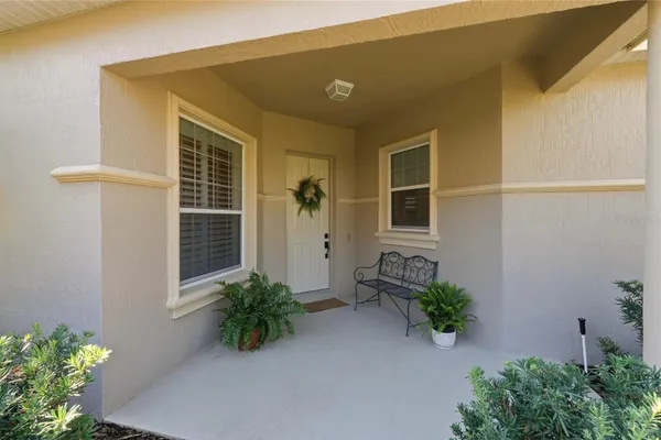 106 JARDIN LN