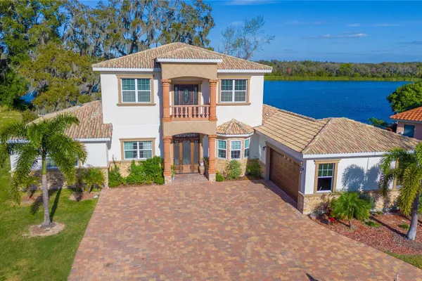 775 CHRISTINA LAKE DR