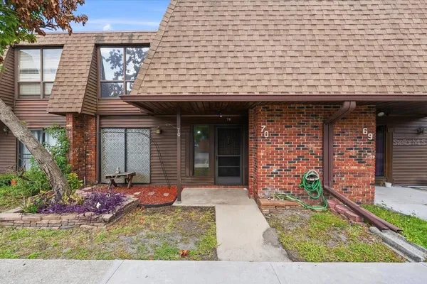 1836 N CRYSTAL LAKE DR 70