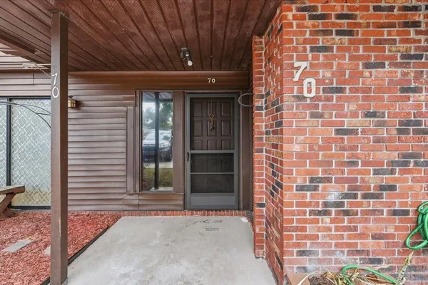 1836 N CRYSTAL LAKE DR 70