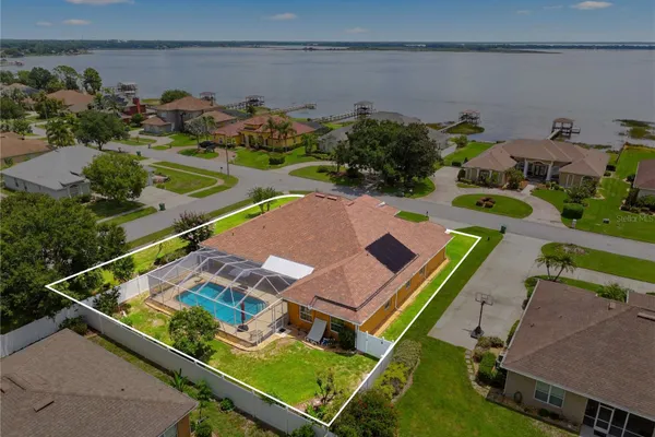 328 HAMILTON SHORES DR