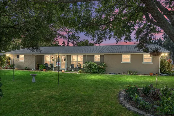 246 CANAL DR