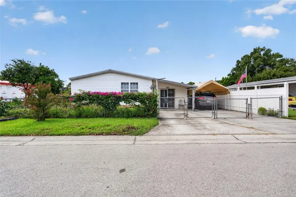 2558 MCINTOSH DR