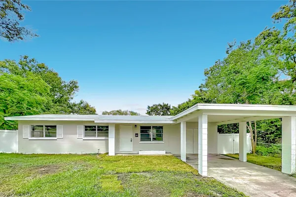 304 SUNNYHILL LN