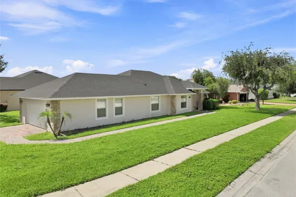 304 BENTLEY OAKS BLVD