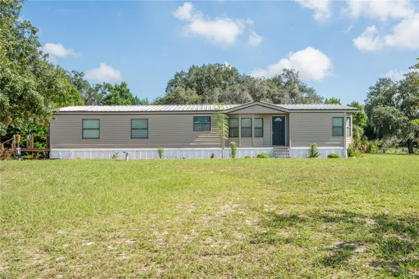 2242 FOX RUN LN