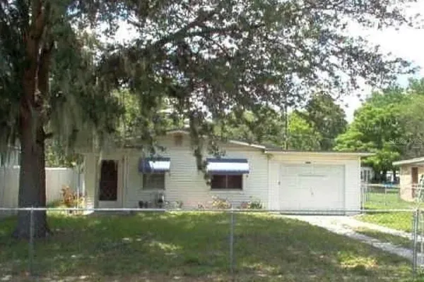2607 SMITHTOWN DR