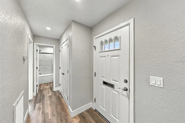 451 CAMEO DR