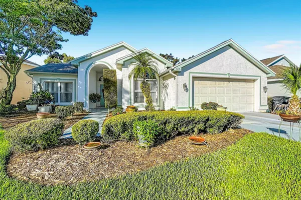4336 WINDING OAKS CIR