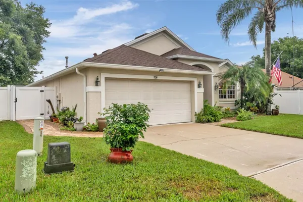 126 KING GEORGE DR