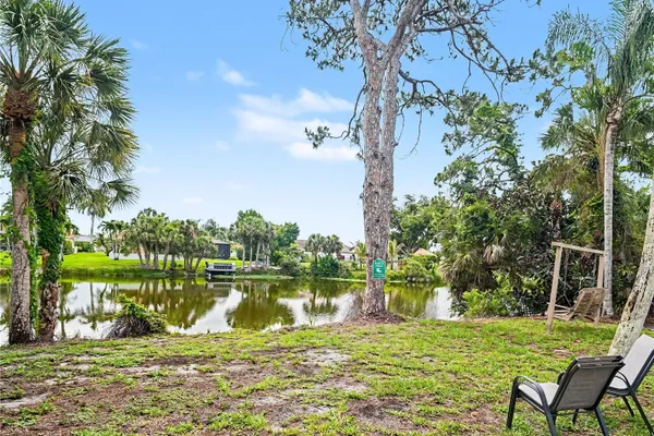 2320 LAKE SHORE DR
