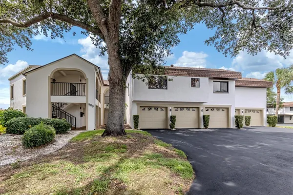 808 CAPRI ISLES BLVD 111