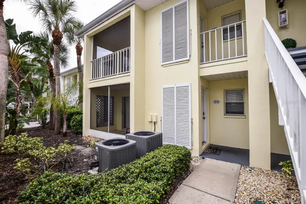 439 CERROMAR LN 310