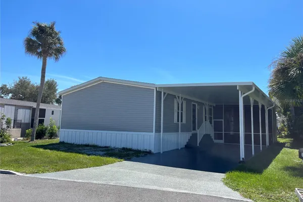 214 COMO DR