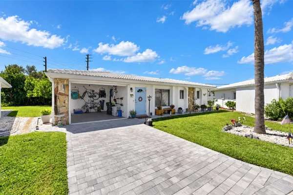 82 CIRCLEWOOD DR A3-4