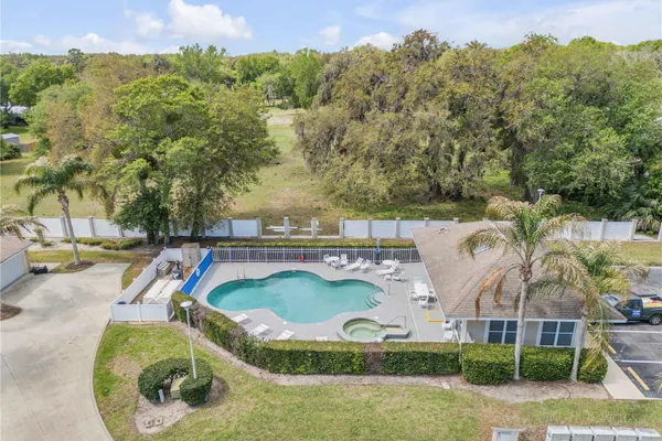 2293 HAWKS COVE CIR