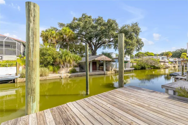 128 INDIAN CREEK RD