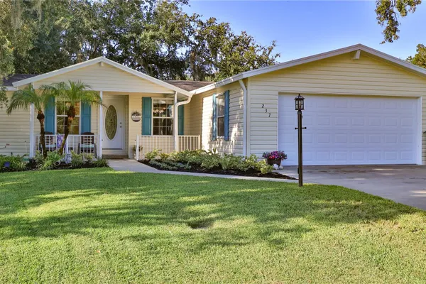 237 NAVAJO DR