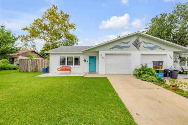 921 ASPEN DR