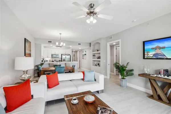8 RIVERWALK DR 603