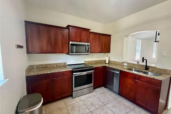 1321 ARBOR VISTA LOOP 321