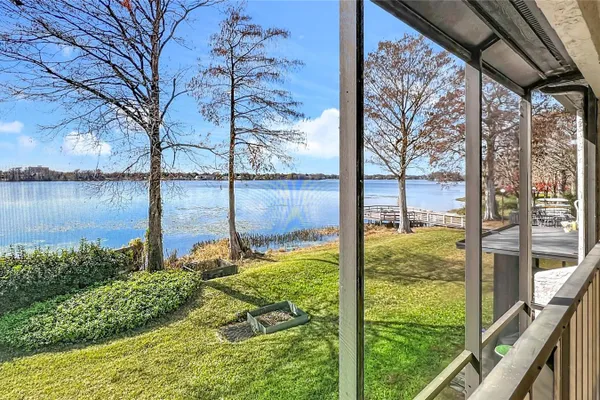 630 KILLARNEY BAY CT 3
