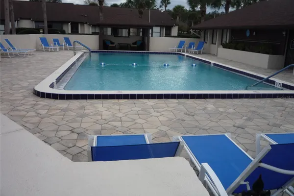 101 GRAND PLAZA DR F3