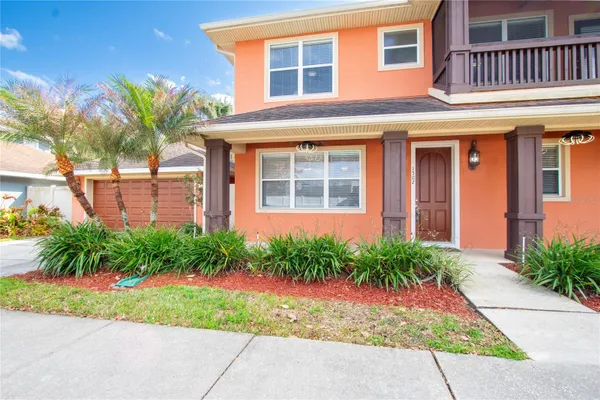 1502 PAGE AVE