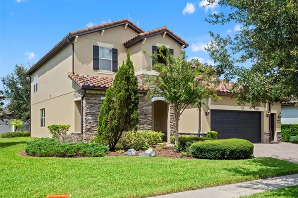 10950 CITRON OAKS DR